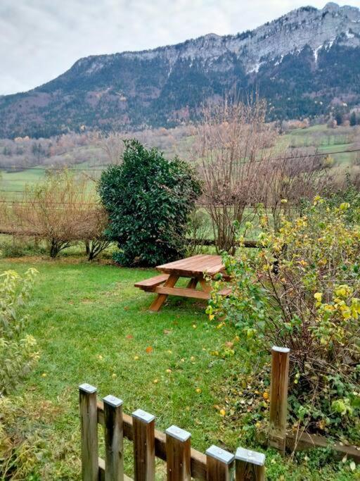 Chaleureux Situé En Plein Cœur Des Bauges * Ecole